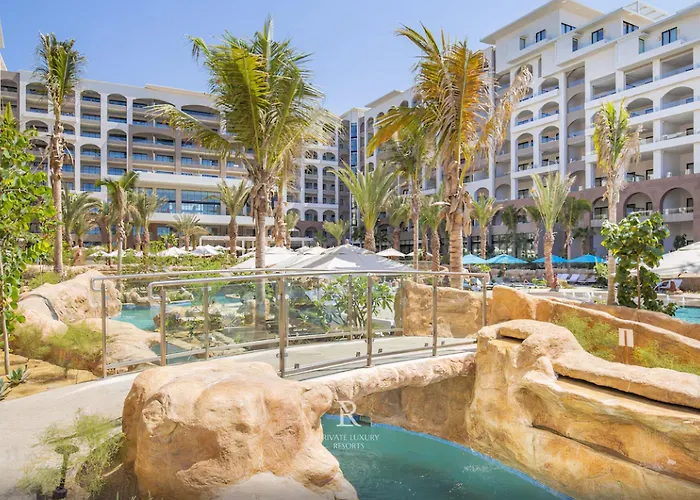 Resort Three Bdr Ocean Front Lockoff - La Valencia *