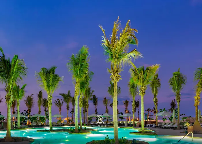 Three Bdr Ocean Front Lockoff - La Valencia Resort